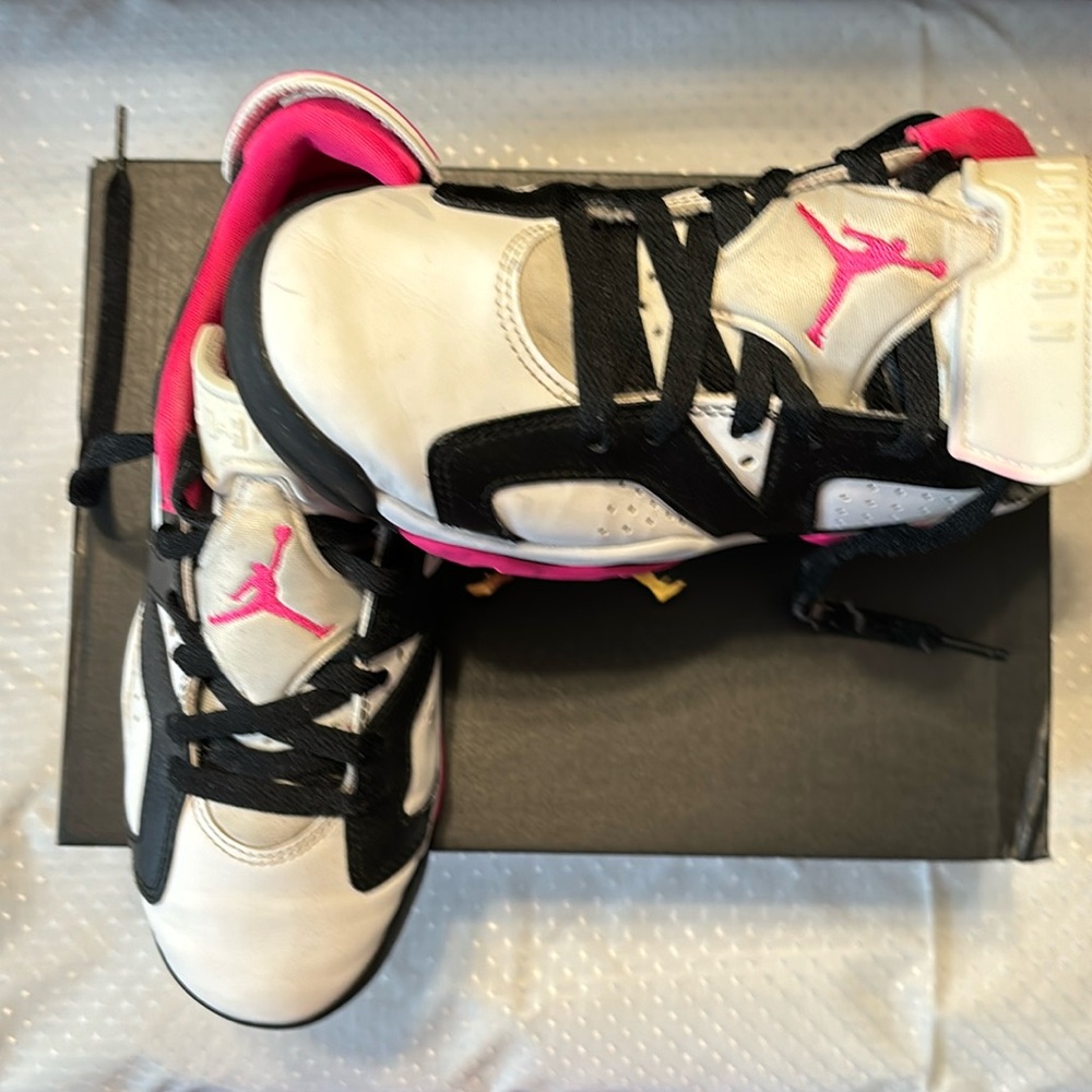 Air Jordan 6 Retro